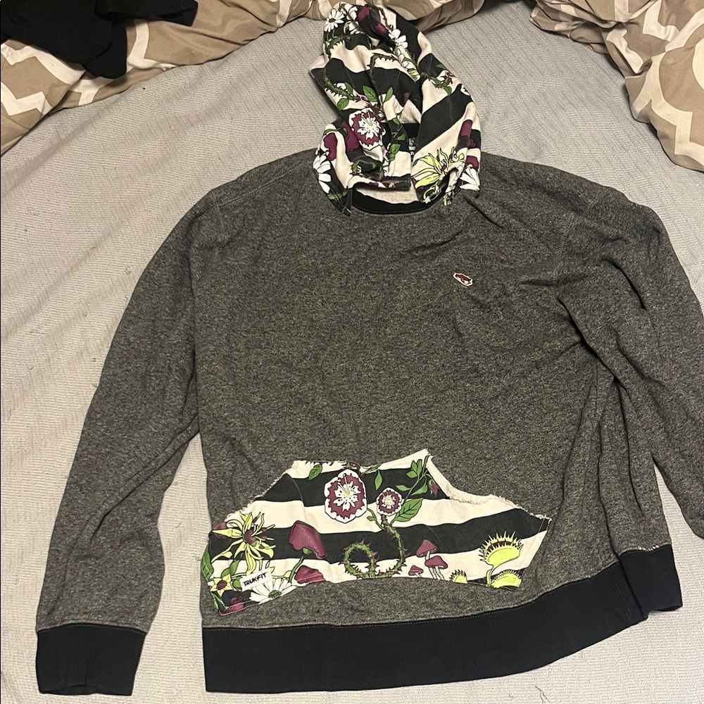Gray Trukfit Floral Hoodie with Striped Accents